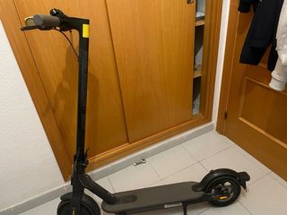 Patinete Eléctrico Xiaomi Negro en muy bien estado