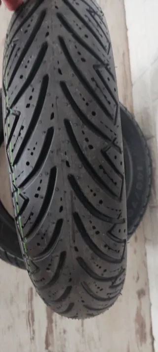 Neumáticos Maxi Scooter