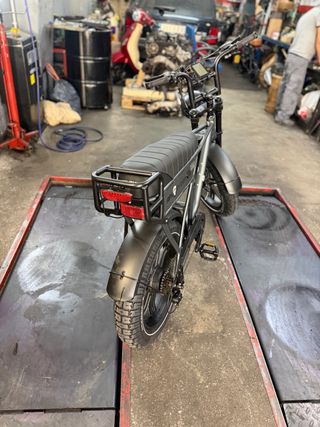 Bicicleta eléctrica Fatbike 20° 250W