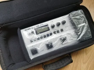 Boss GT-1B Multieffetti per Basso Elettrica