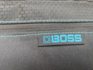 Boss GT-1B Multieffetti per Basso Elettrica