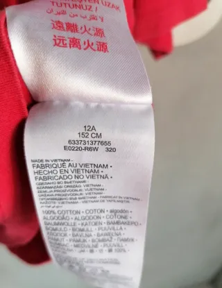 T-shirt Levi's rossa 12 anni