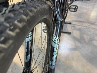 Bicicleta Eléctrica Scott Strike Eride 910