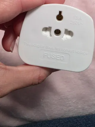 Cargador Apple 20W adaptador para reino unido etc