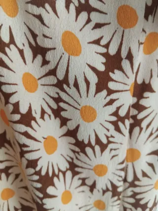 Vestido  estampado floral .Mango.