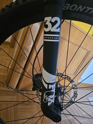 Bicicleta Trek MTB Carbono