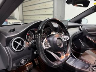 Mercedes-Benz GLA 200d