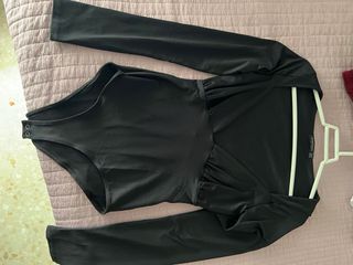 Body negro manga larga escote cuadrado