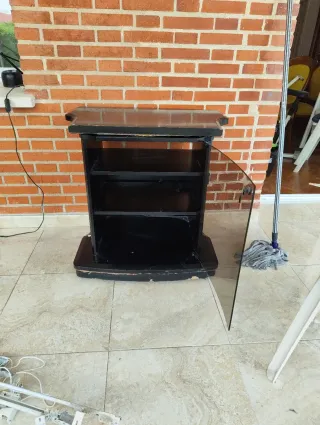 Mueble TV cristal y madera negro