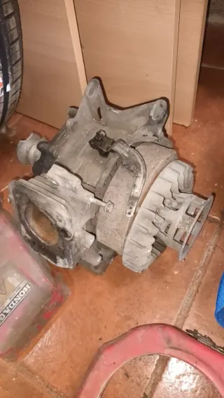 Se vende el lote de Recambios motobomba Honda G200