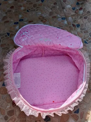 Kit de accesorios rosa para muñeca.