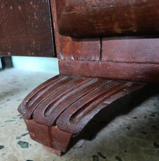 Armadio vintage legno massello con specchio