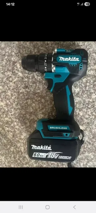 Taladro Makita con Batería y cargador