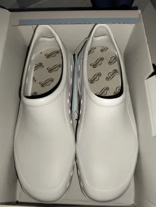 Zuecos de trabajo Feliz Caminar Talla 40