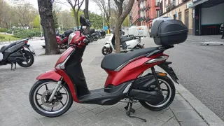 Piaggio Liberty 50cc Scooter Roja