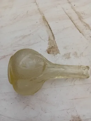 Botella antigua Trinaranjus.