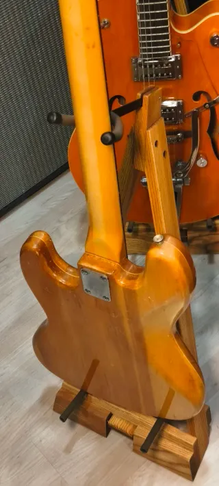 Bajo Ibanez estilo años 70
