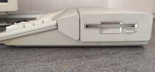 Atari 1040STe + Monitor Genérico B/N