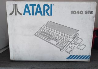 Atari 1040STe + Monitor Genérico B/N