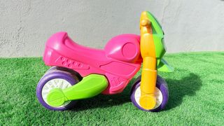 Moto infantil de plástico