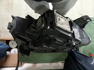 Faro Izquierdo LED Partner 2024