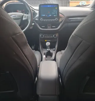 FORD PUMA, DIÉSEL,  POCOS KILOMETROS, MUY EQUIPADO