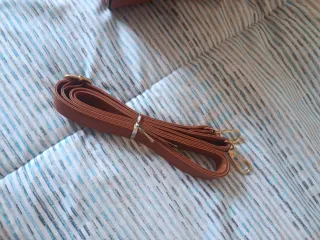 Bolso marrón anaranjado. Nuevo sin estrenar