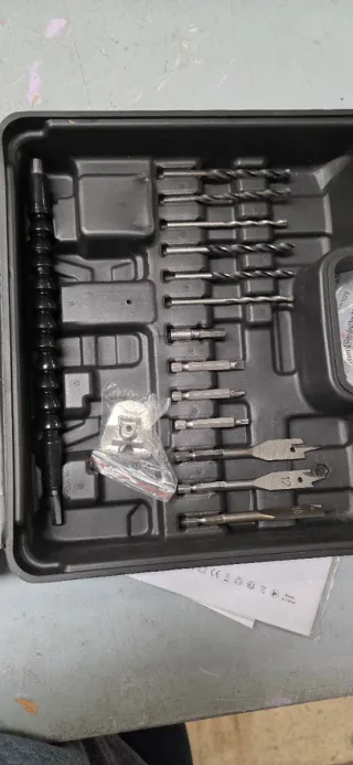 Kit Berbequim KUZUPRO 21V com Baterias