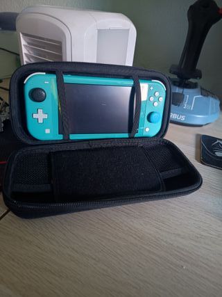 Nintendo Switch Lite Turchese + Custodia, Curata.