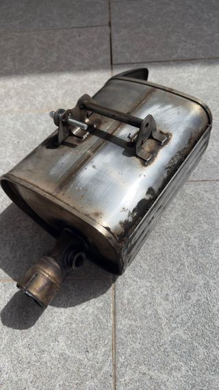Escape Kawasaki ER6