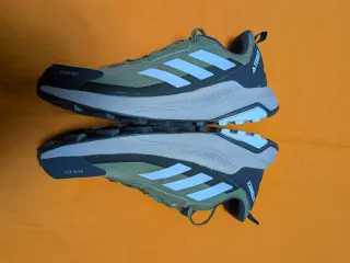 Zapatillas Adidas Terrex senderismo
