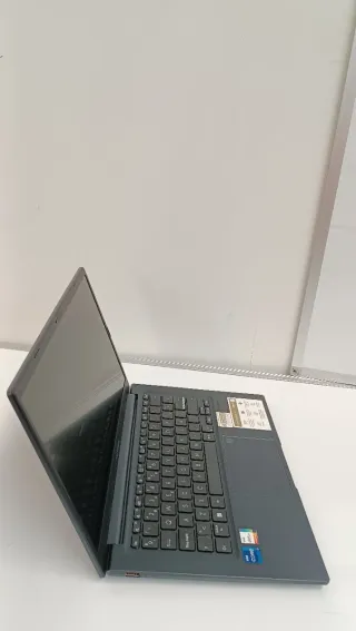 ASUS VivoBook 14 F1404ZA-NK301W E4Y2823