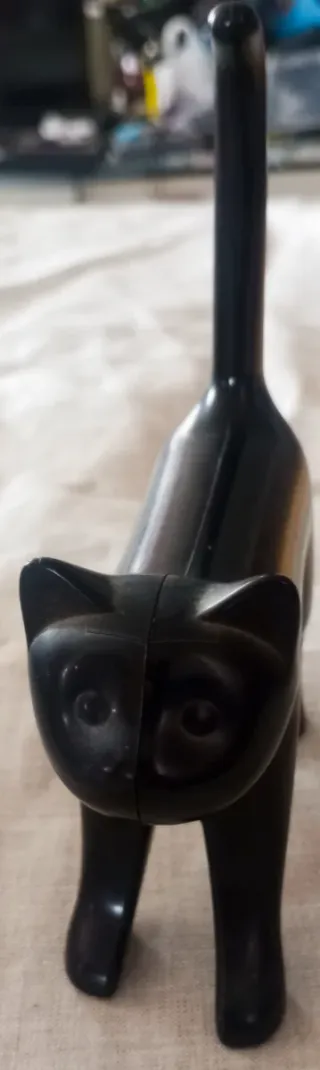 Sacapuntas Gato Negro