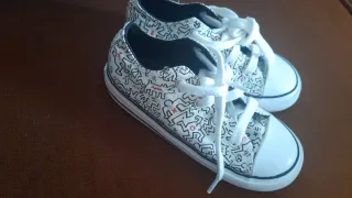 Zapatilla Converse niño talla 26 Keith Haring