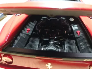 Ferrari 355 Spider Hotwheels 1/18 Rojo