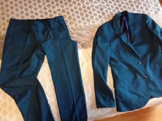 Traje de vestir azul caballero
