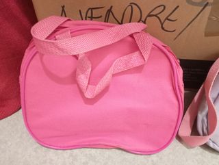 Lote 2 bolsos infantiles Disney y Hello Kitty
