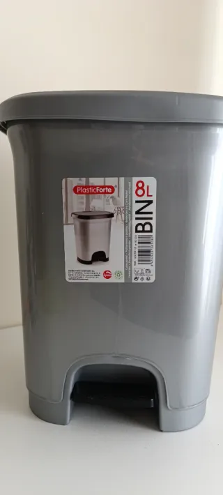 Cubo basura 8L gris pequeño a estrenar