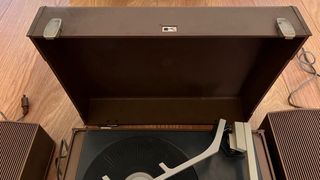 Tocadiscos Kolster Falles Party