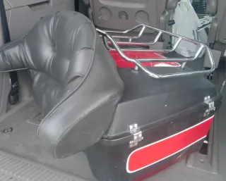 Harley Davidson classic Negra y Roja