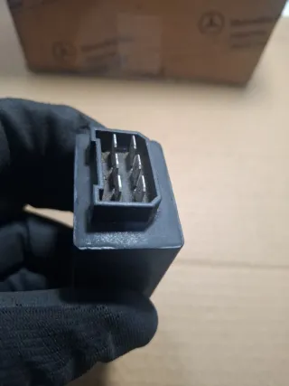 Relè HELLA 5WG 002 450-22 12V Mercedes 207 310