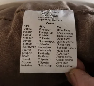 Casa para mascotas CURVER