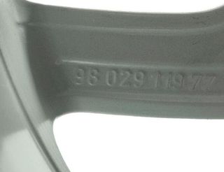 2790886 98029119vt / 9802911977 llanta citroen c4