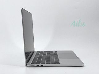 MacBook Air 13" M2 (2022) 8 CPU/8 GPU núcleos - SSD 256Gb - RAM 8Gb - Plata