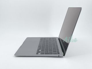 MacBook Air 13" M1 (2020) 8 CPU/7 GPU núcleos - SSD 256Gb - RAM 16Gb - Gris Espacial