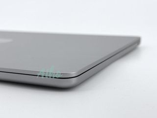 MacBook Air 13" M2 (2022) 8 CPU/8 GPU núcleos - SSD 256Gb - RAM 8Gb - Gris Espacial