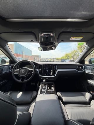 Volvo S60 2022