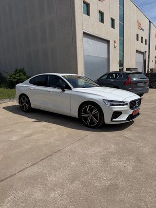 Volvo S60 2022