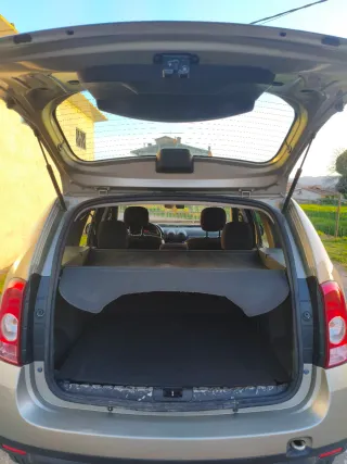 Dacia Duster 2011