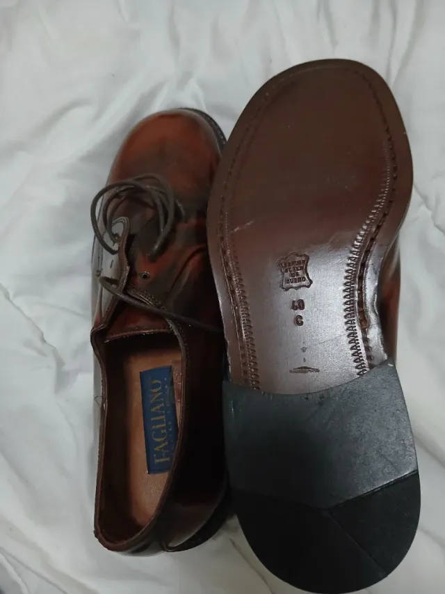 Zapatos de piel FAGLIANO marrones